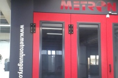 image-e886a0ce4f42a77b2ac15913d80e60936317d6a4d58fd96db9f8719efaa916df-V