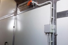 image-639f28d0d3a1d2c0a827cf096eecabb9df6e22755c81b0f81985c54d6566925b-V